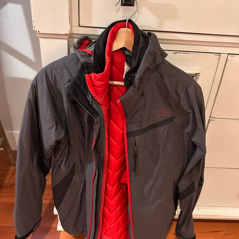 L.L. Bean youth size 18Y Charcoal and Crimson Performance Jacket